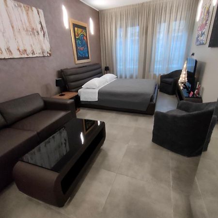 Suite Central Station มิลาน ภายนอก รูปภาพ